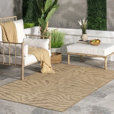 NuLOOM Katrine Zebra Indoor/Outdoor Patio Area Rug 1 NuLOOM Katrine Zebra Indoor/Outdoor Patio Area Rug