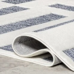 NuLOOM Neri Modern Bars Indoor/Outdoor Area Rug -Northlight Shop GUEST 26c08bae 8ae2 458a ae11 773a003d48e0