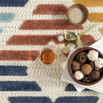 NuLOOM Brinn Geometric Striped Indoor/Outdoor Patio Area Rug 5 NuLOOM Brinn Geometric Striped Indoor/Outdoor Patio Area Rug - Image 5