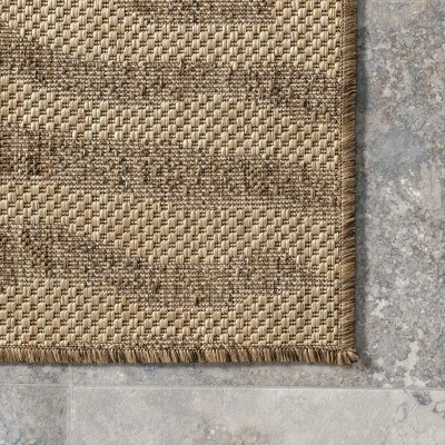 NuLOOM Katrine Zebra Indoor/Outdoor Patio Area Rug 4 NuLOOM Katrine Zebra Indoor/Outdoor Patio Area Rug - Image 4