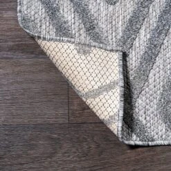 Balansat Moroccan Diamond Indoor/Outdoor Area Rug - JONATHAN Y 23 Balansat Moroccan Diamond Indoor/Outdoor Area Rug - JONATHAN Y -Northlight Shop GUEST f04f3aa3 ea66 4339 9cd8 a0284c30ac59